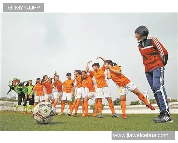 足球星之夜闪耀绿茵场 球迷狂欢共享顶级盛宴