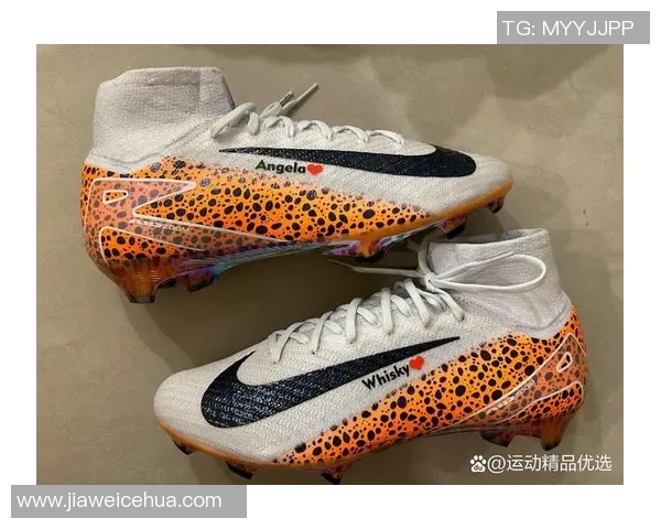 球星如何系足球鞋带的独特技巧与背后的小秘密解析 球星如何系足球鞋带的独特技巧与背后的小秘密解析